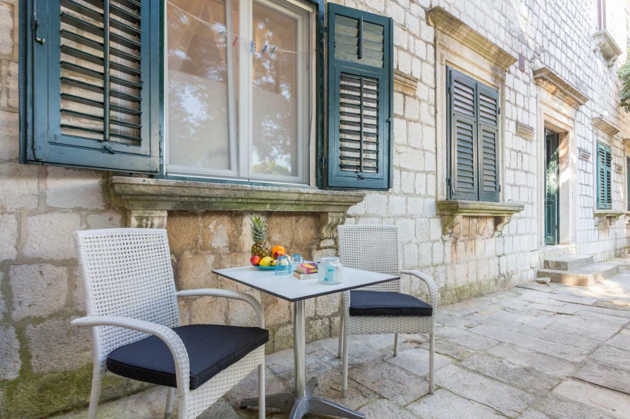 Franco Apartman *